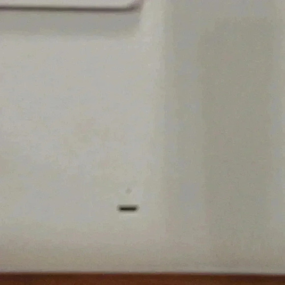 Glo TECH travel mirror with‎ phone holder - Picture 5 of 7